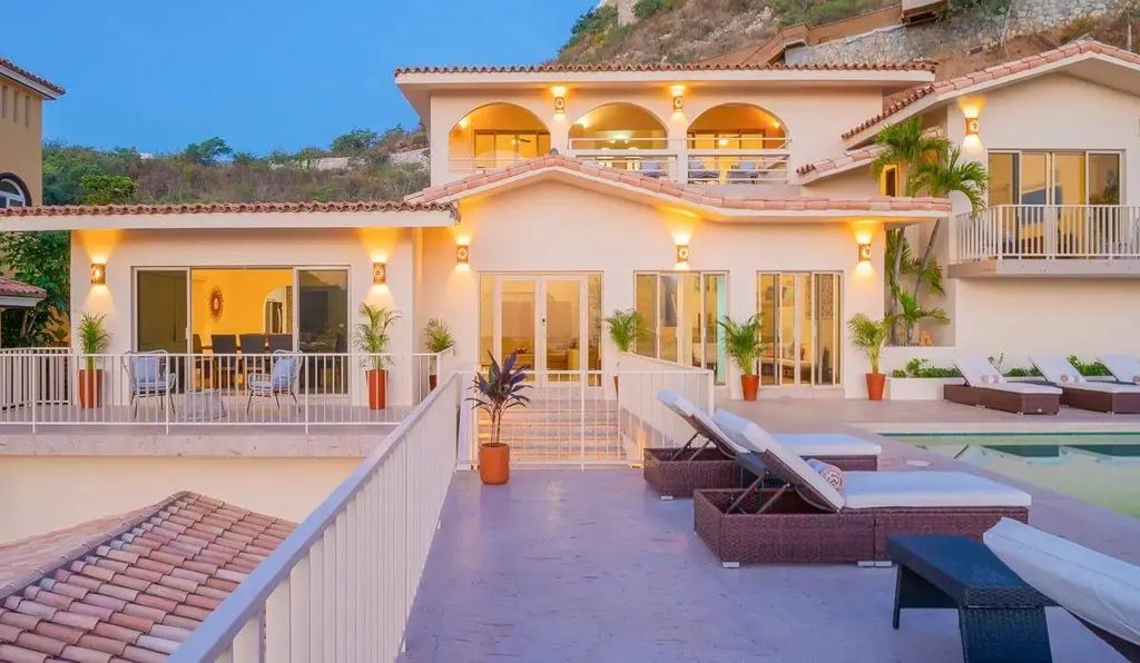 Cam. Del Mar Casa Rosa, Cabo San Lucas