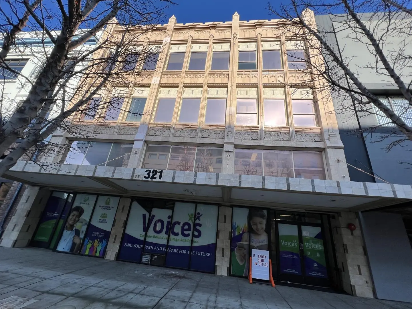 321 E Weber Ave, STOCKTON