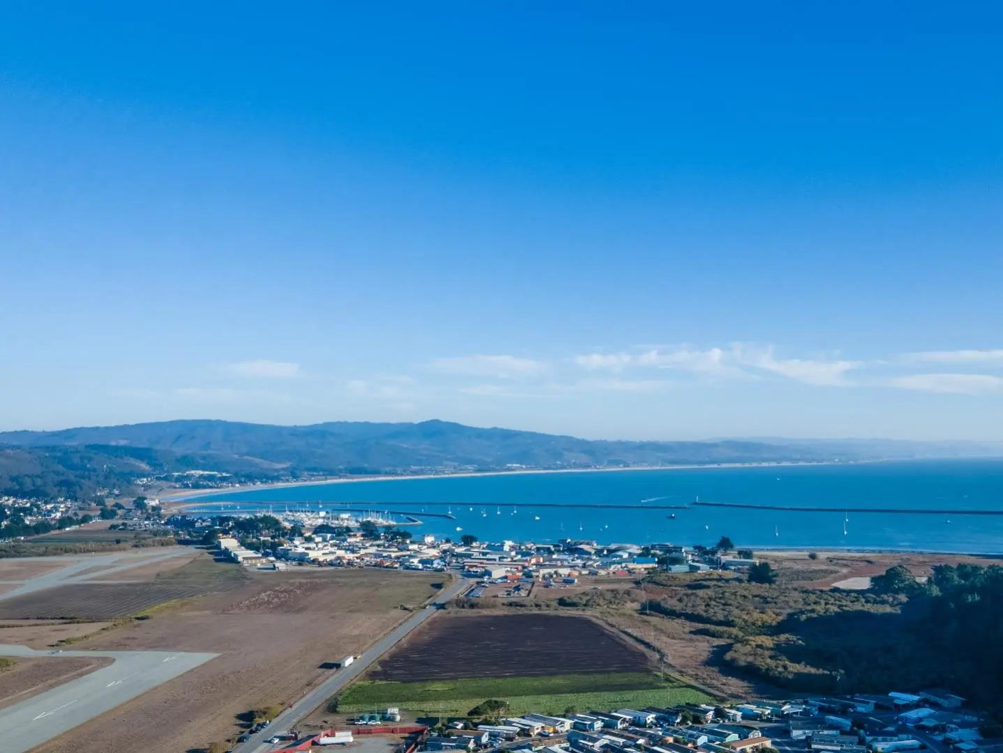 00 5 Airport St, MOSS BEACH