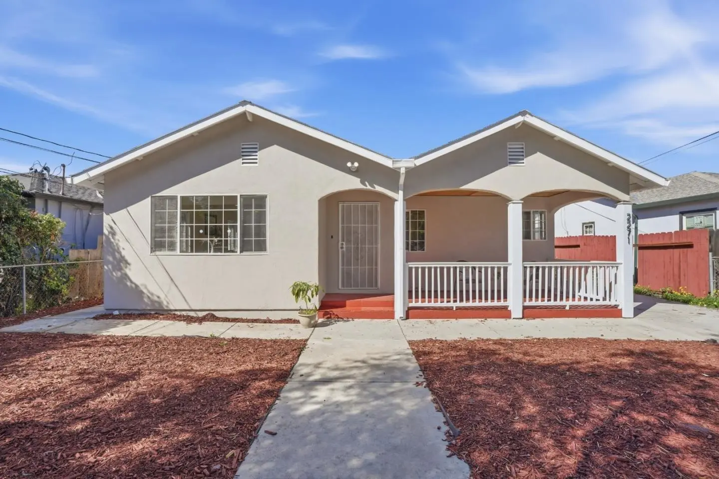 2271 Euclid Ave, East Palo Alto