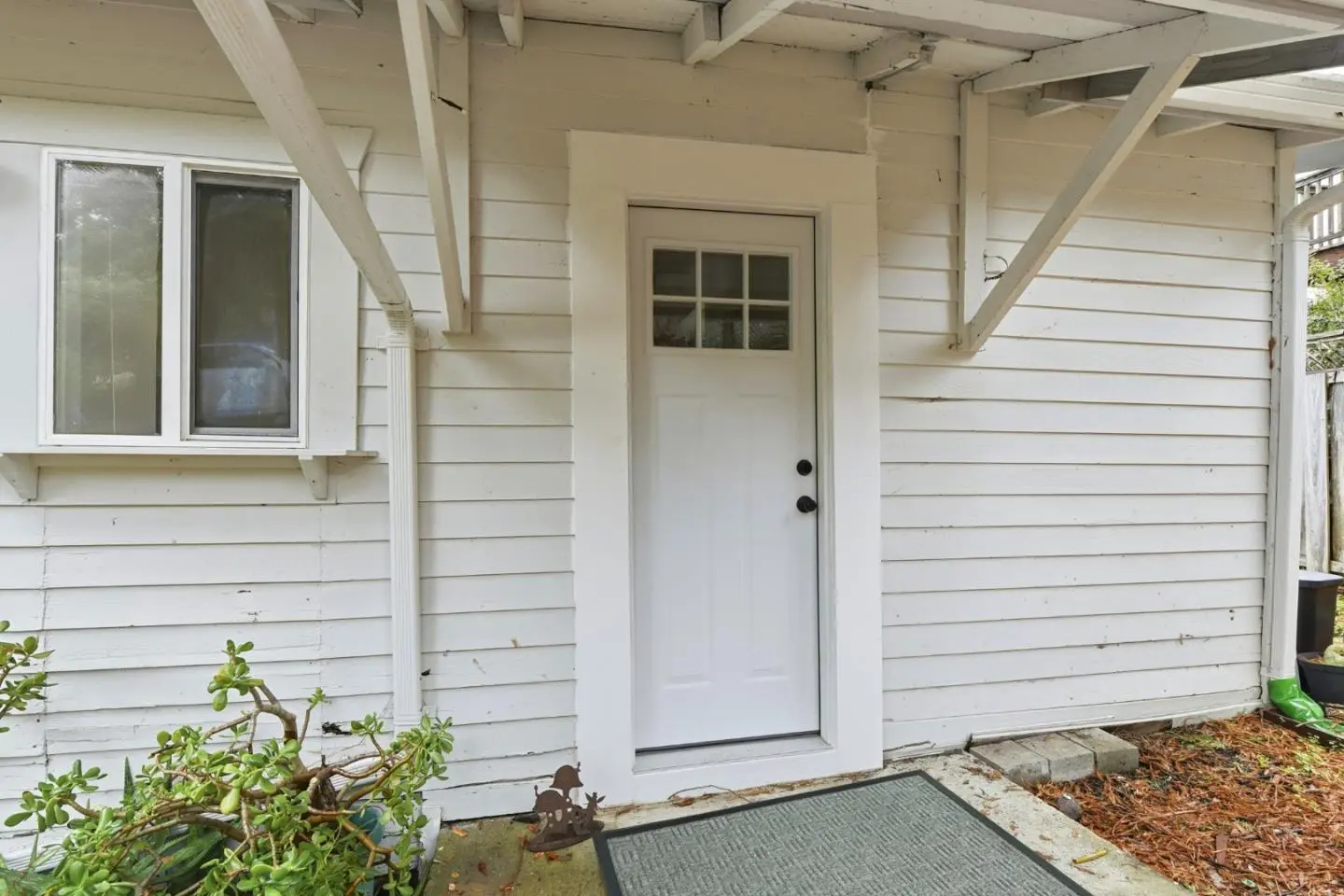 141 Recreation Dr, LA HONDA