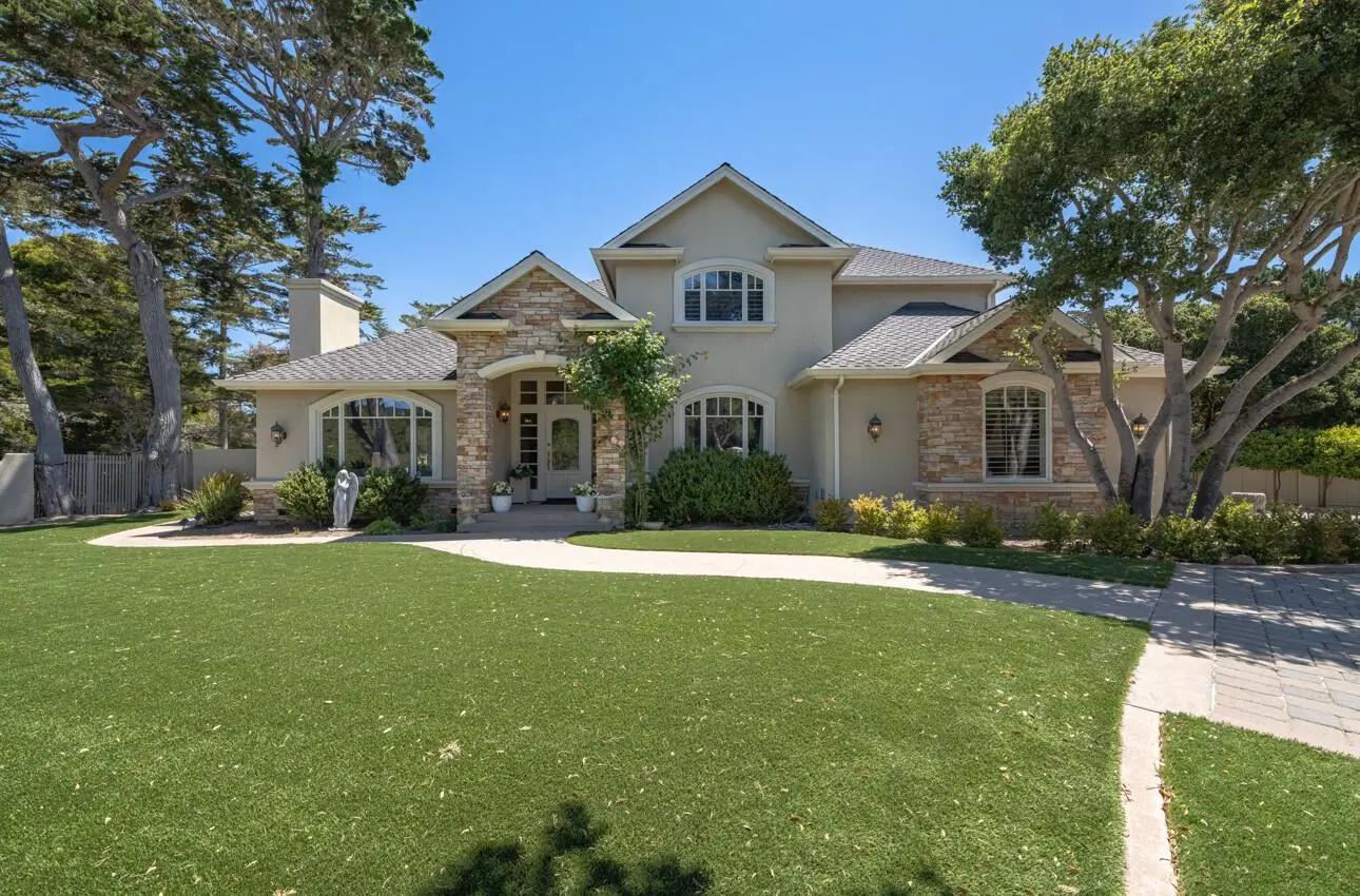 471 El Dorado St, MONTEREY