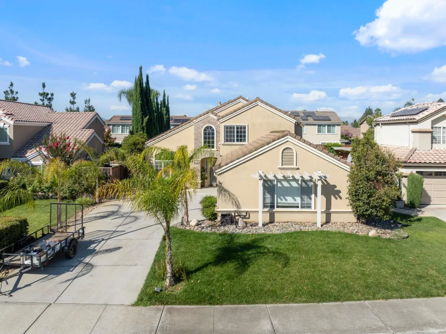 16935 Pine Way, MORGAN HILL