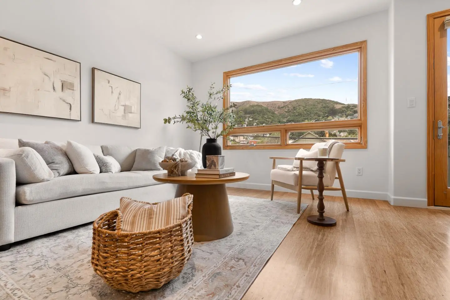 1 San Bruno Ave N, BRISBANE