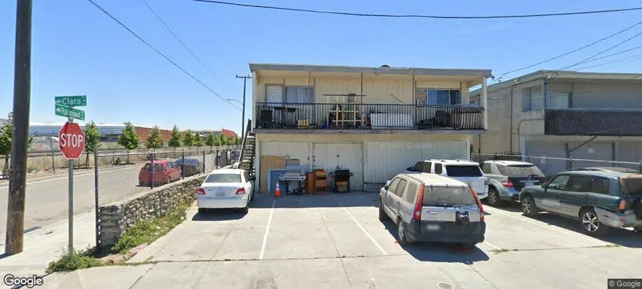 748 Clara St, OAKLAND