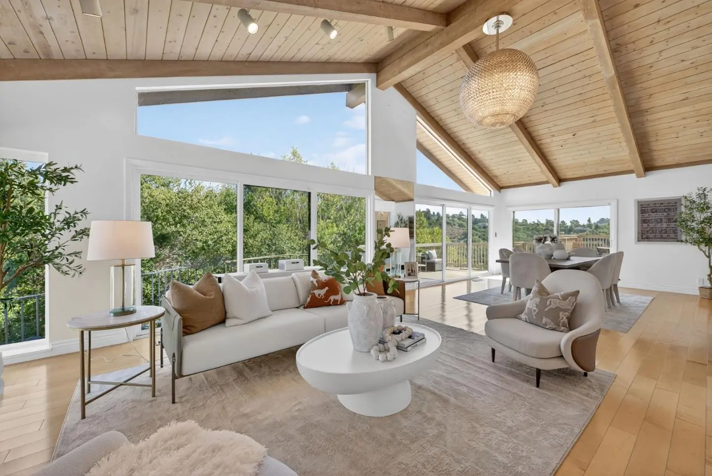 30 Bluebell Ln, HILLSBOROUGH