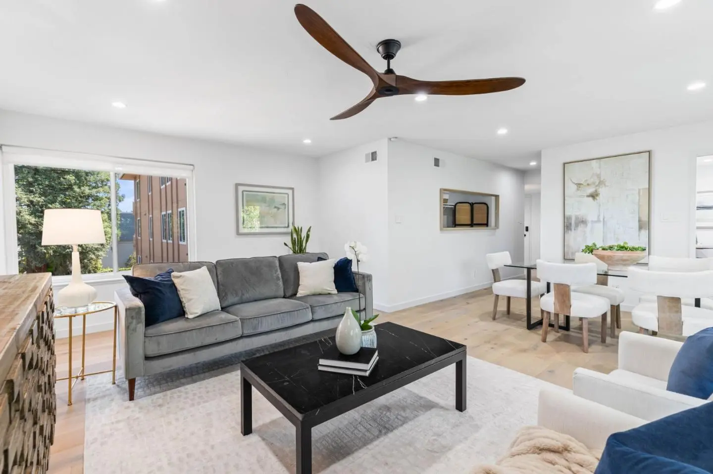 55 Claremont Ave 301, REDWOOD CITY