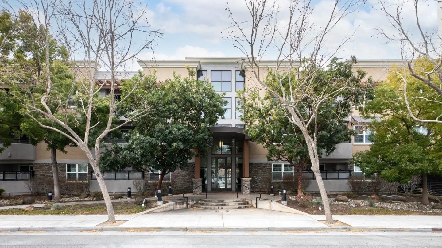 4388 El Camino Real 130, Los Altos