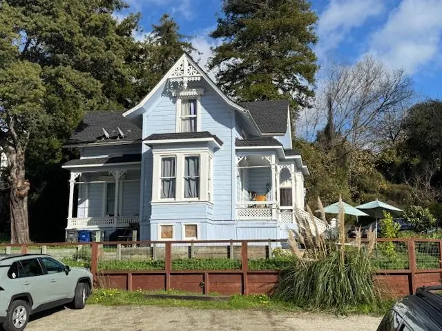 338 Ocean St, SANTA CRUZ