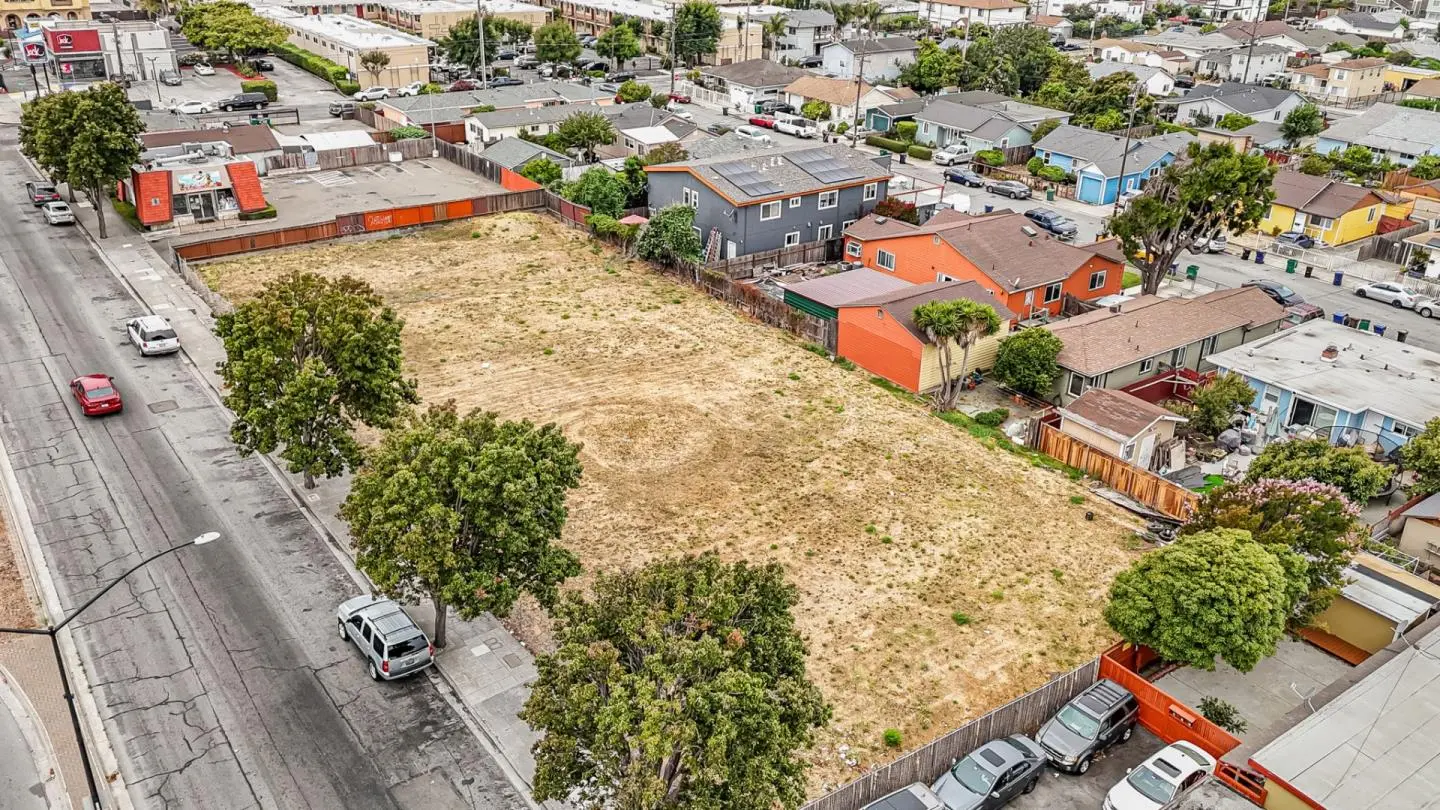 14427-51 San Pablo Ave, SAN PABLO