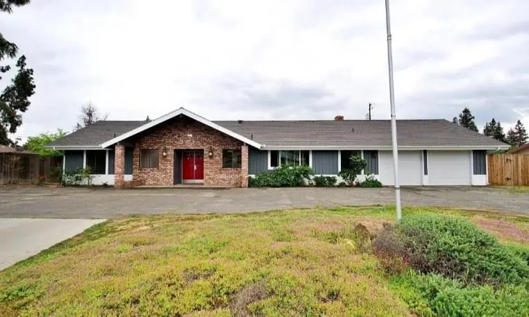 36620 Avenue 12, MADERA