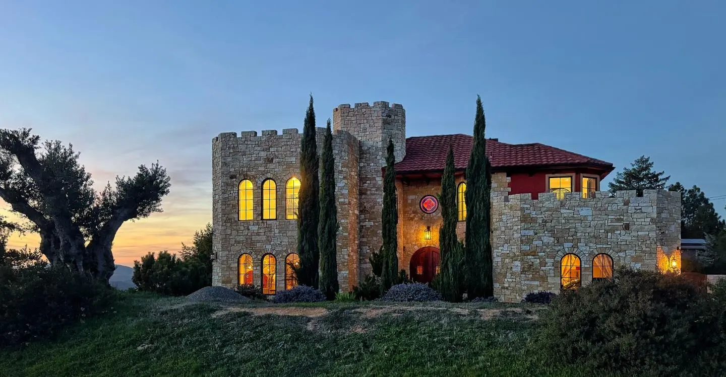 17035 Bohlman Rd, Saratoga