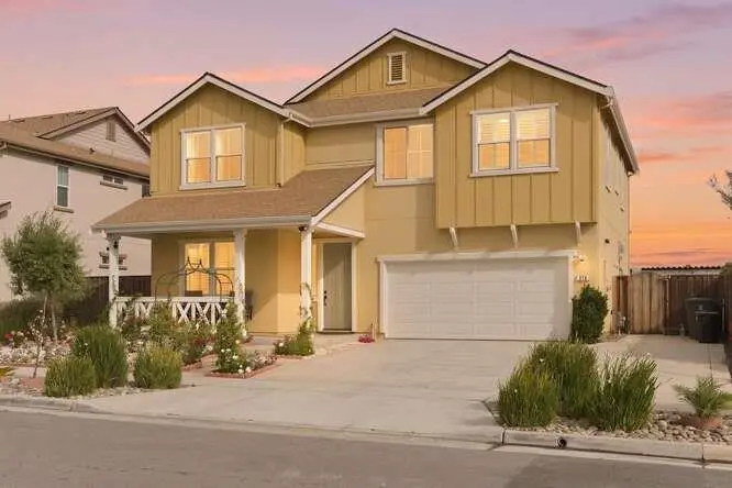 276 Copperleaf Ln, San Juan Bautista