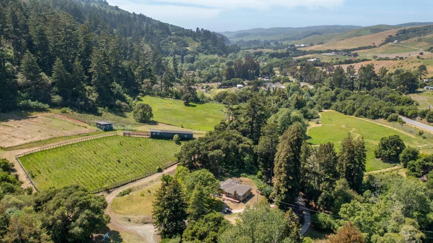 5090 La Honda Rd, SAN GREGORIO