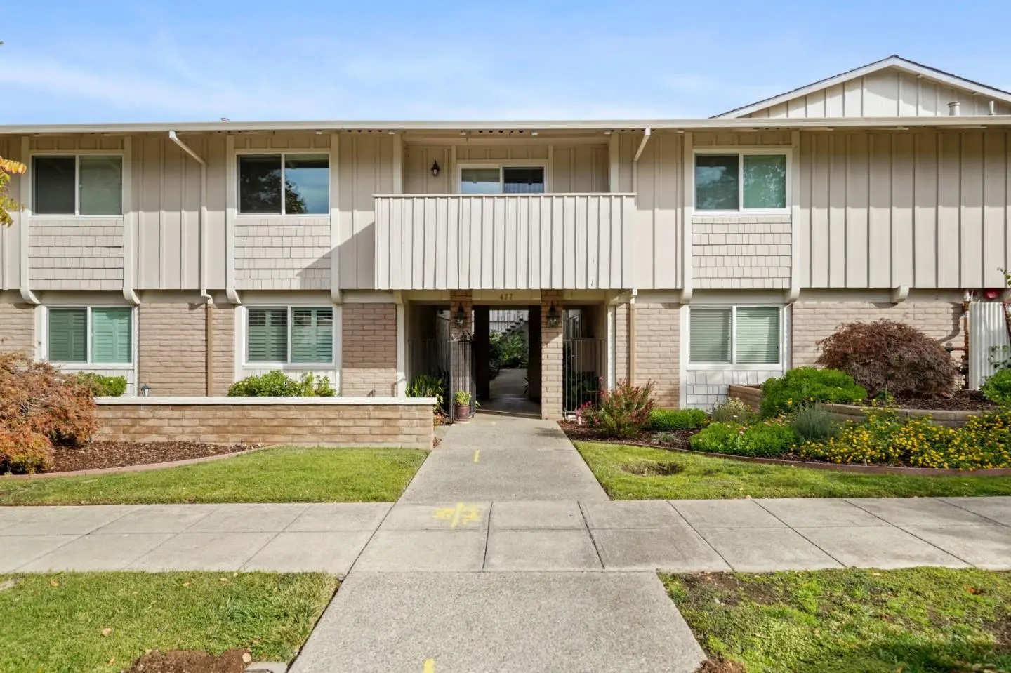 477 Lassen St 6, LOS ALTOS