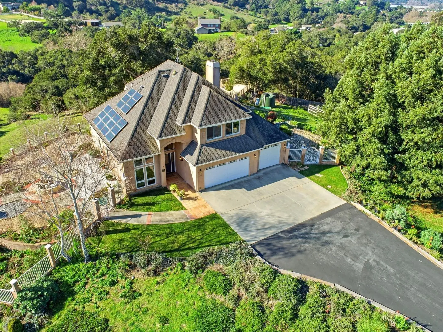 20160 Rock Springs Ln, Aromas