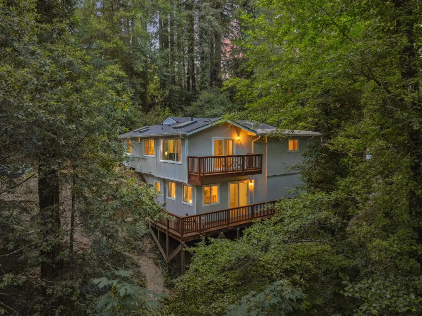 200 Shady Ln, Boulder Creek