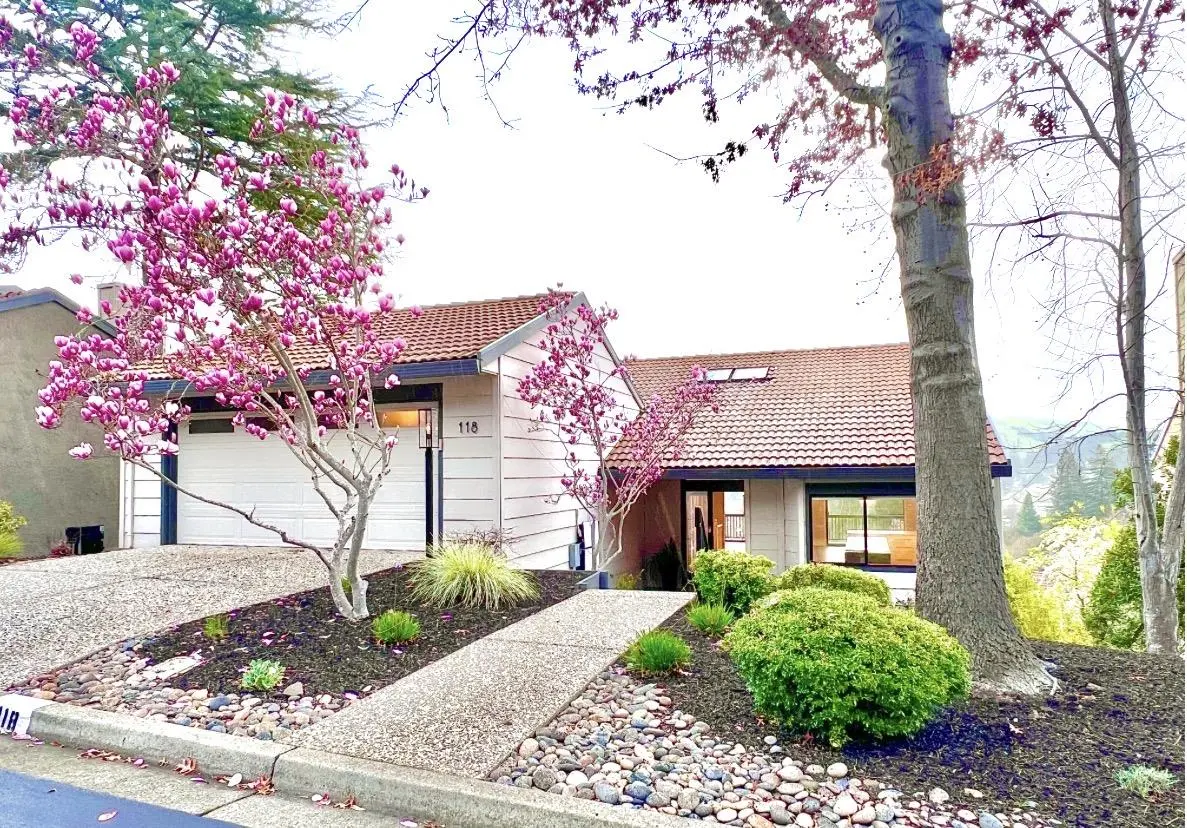 118 Merion Ter, MORAGA