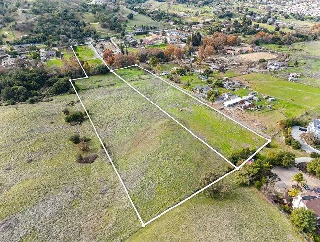 20300 Almaden Rd, SAN JOSE