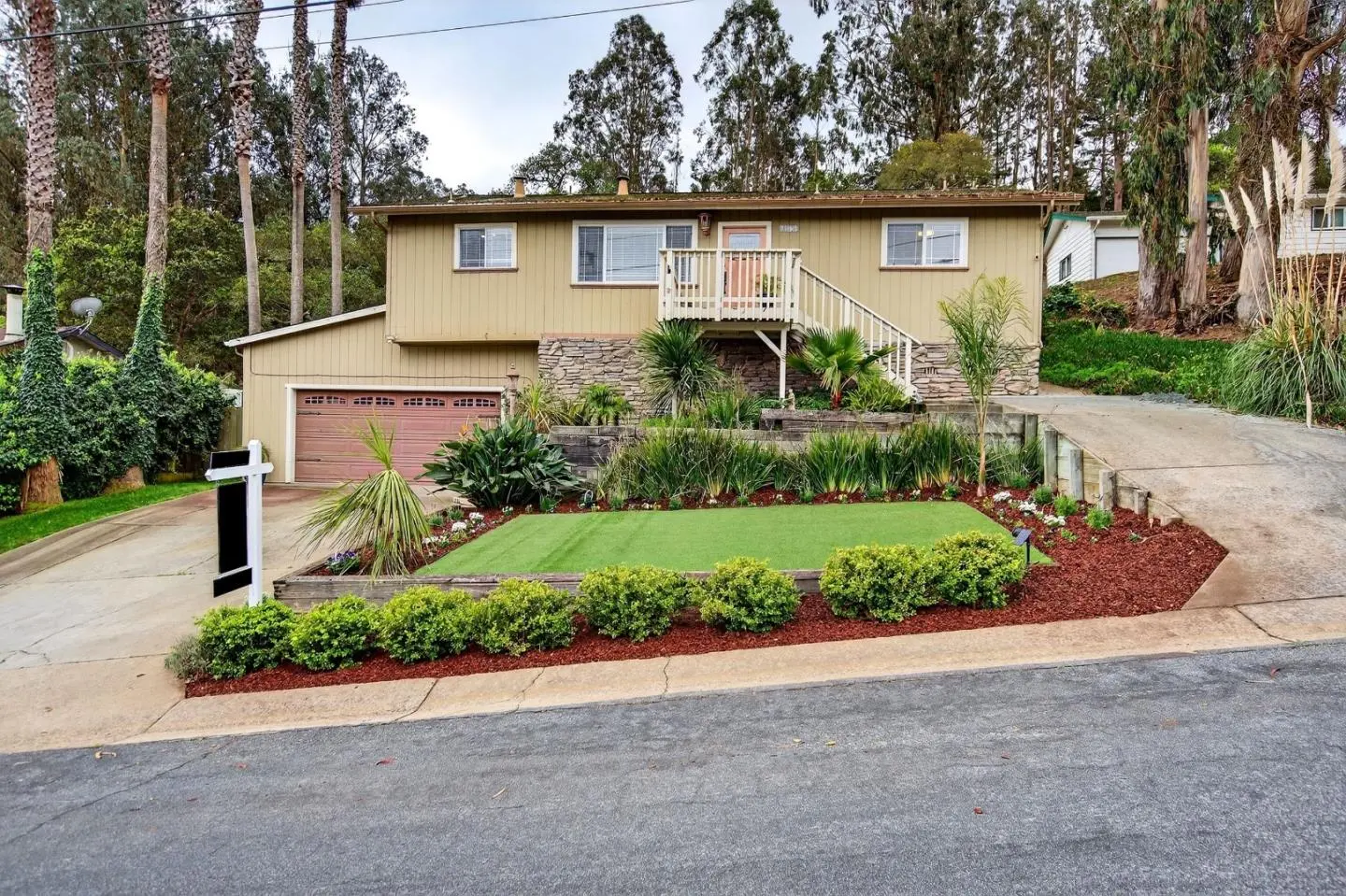 6870 Lakeview Dr, Salinas