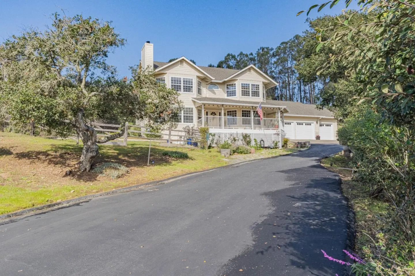 17705 Pond Derosa Ln, SALINAS