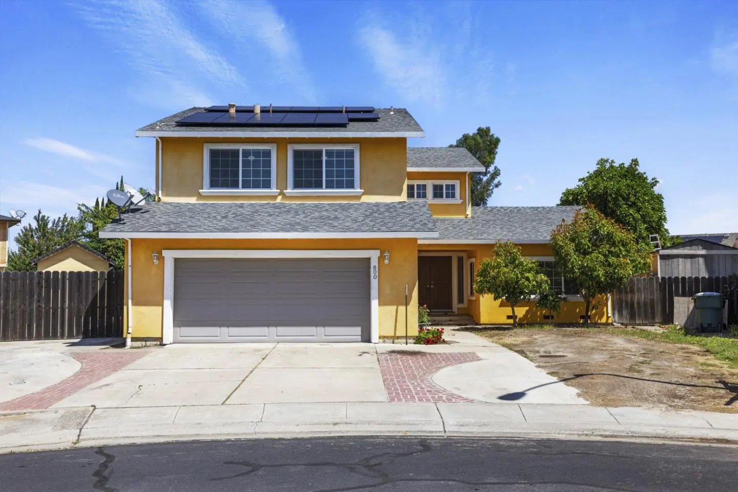 800 Treasure Ln, MANTECA