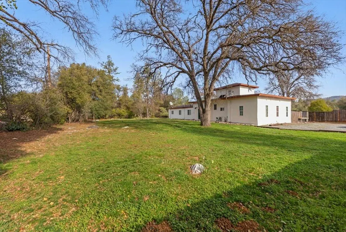 11240 Highway 49, COLUMBIA