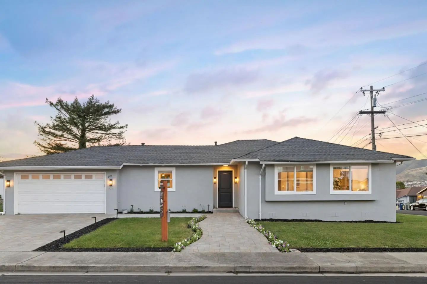 272 Taylor Dr, South San Francisco