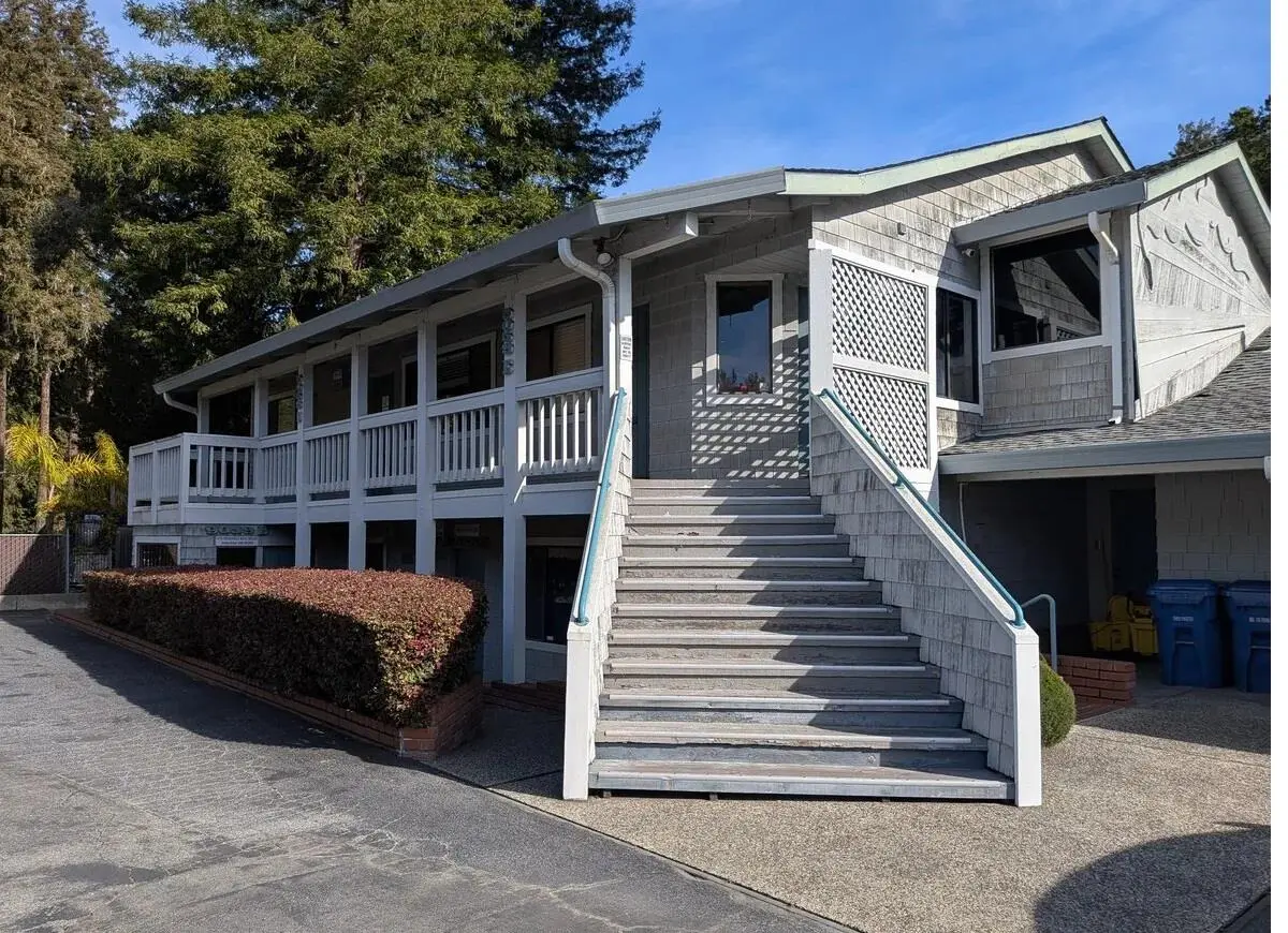 9059 Soquel Dr, APTOS