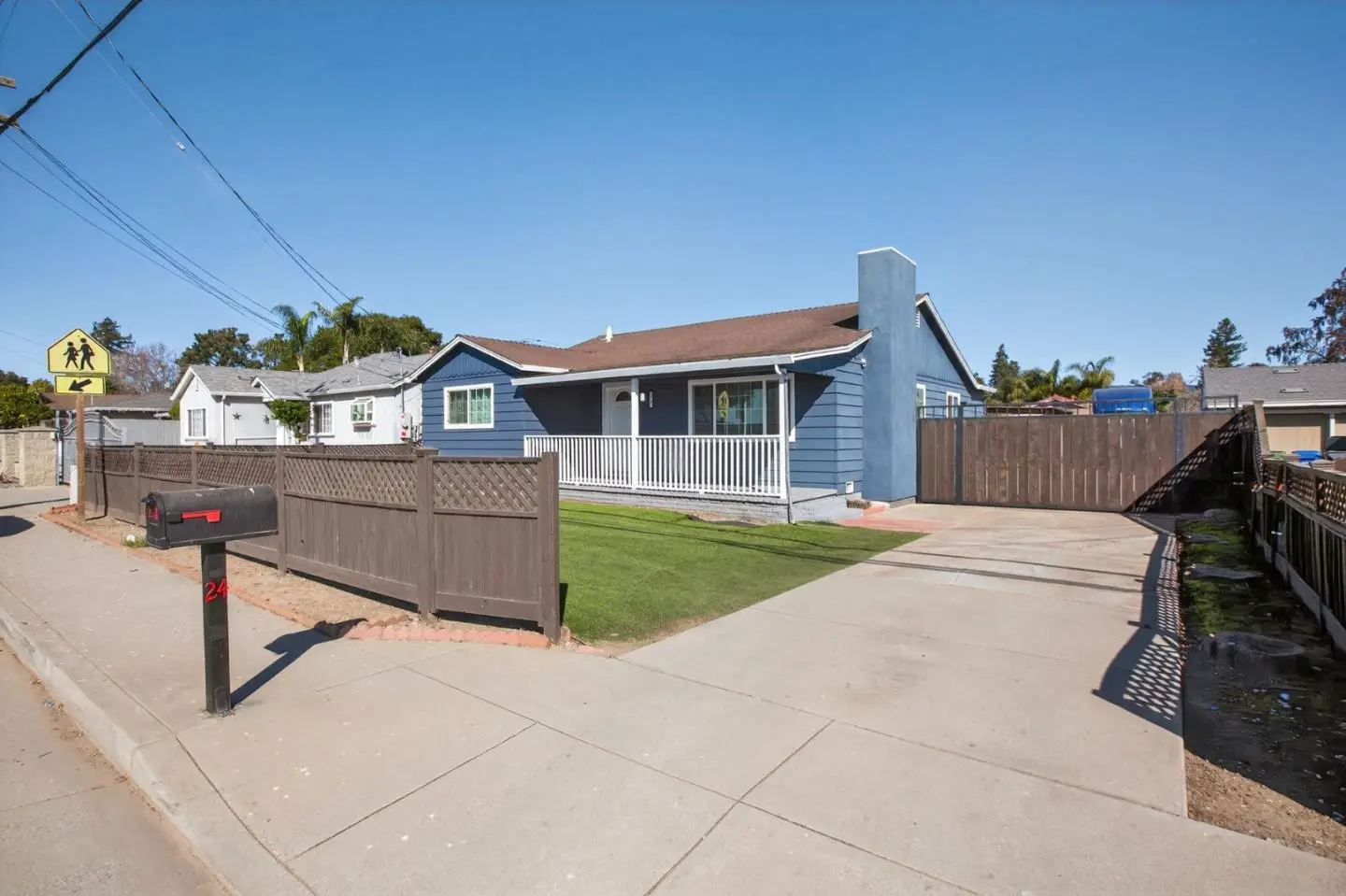 24 Amesti Rd, WATSONVILLE