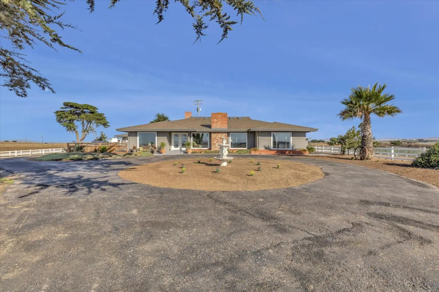268 Giberson Rd, MOSS LANDING