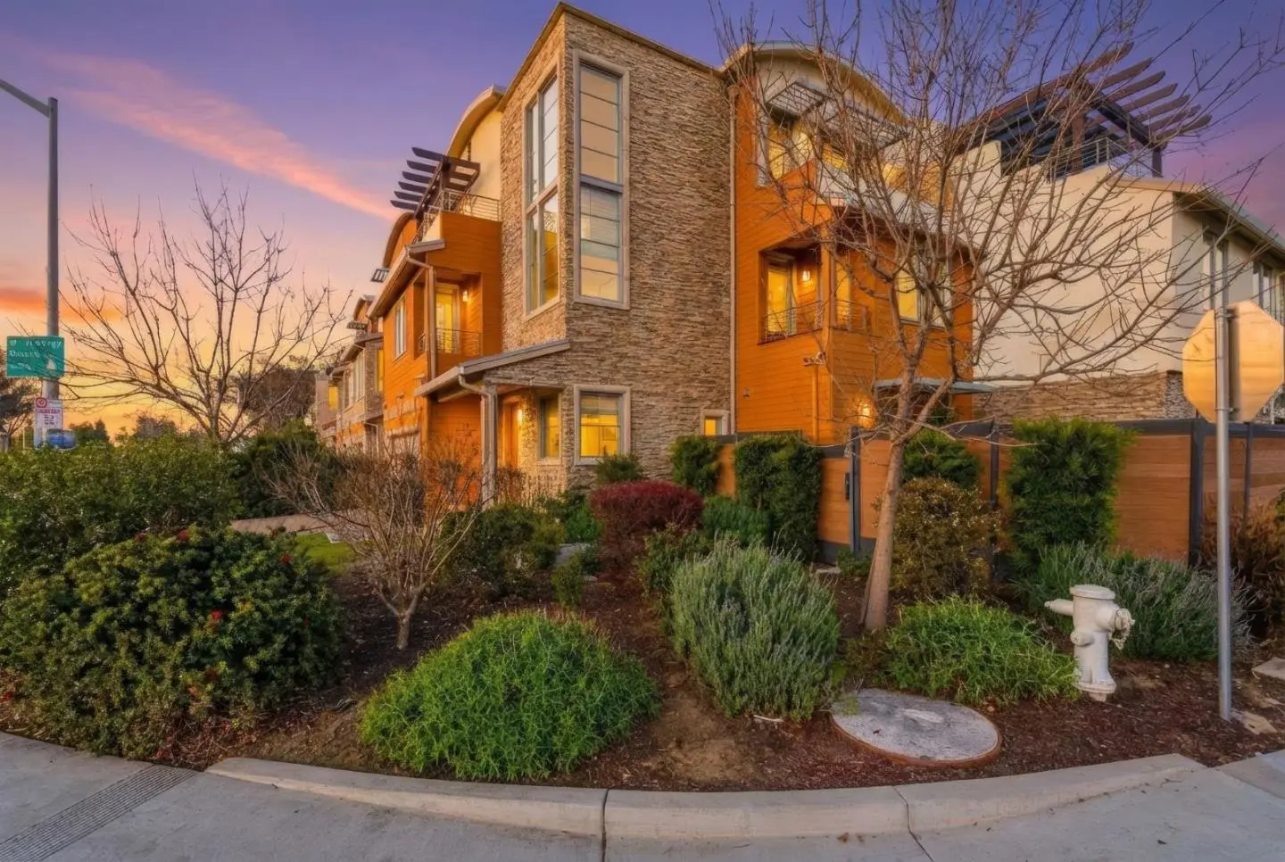 1705 Lawrence Rd, SANTA CLARA