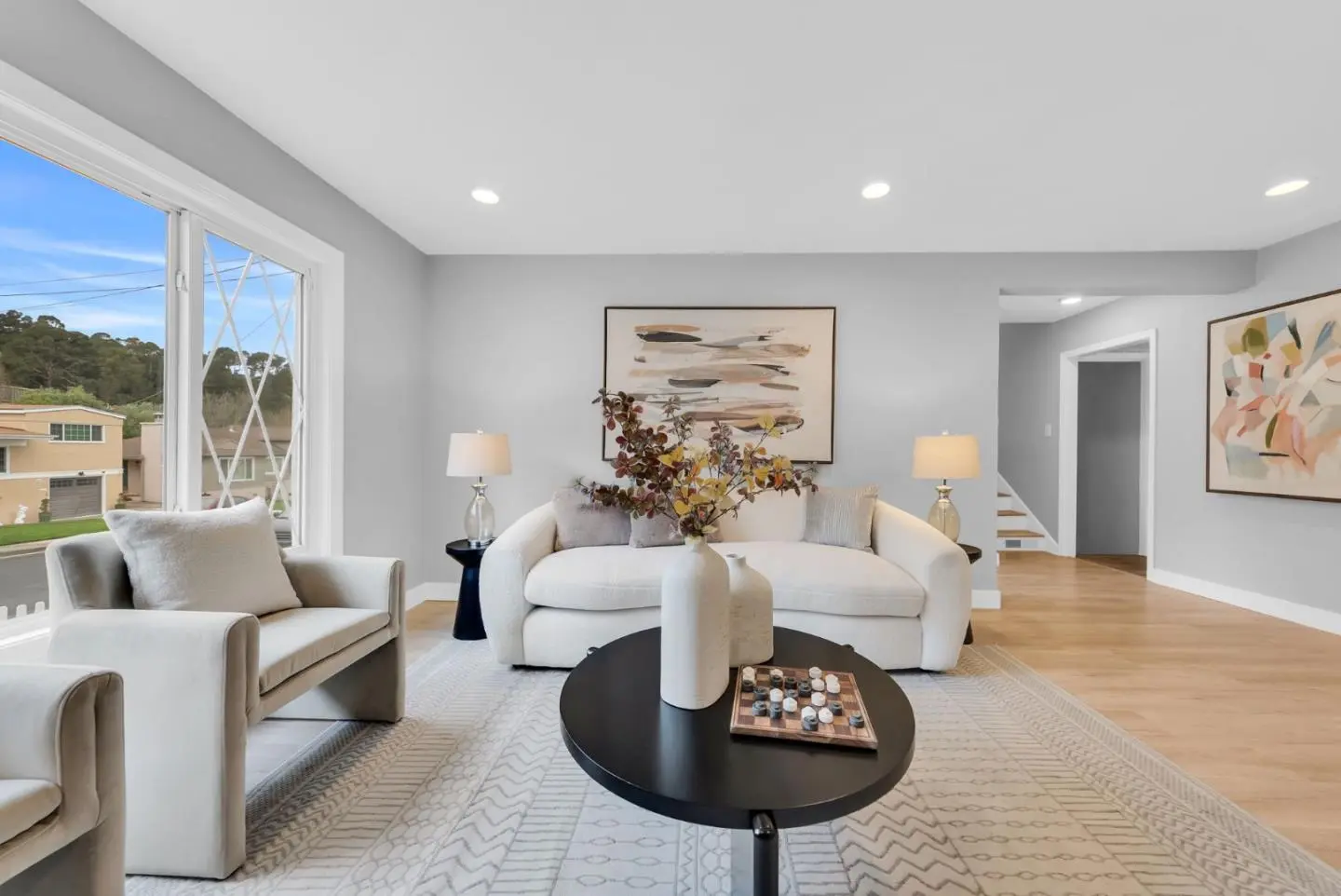 209 Norwich Dr, South San Francisco