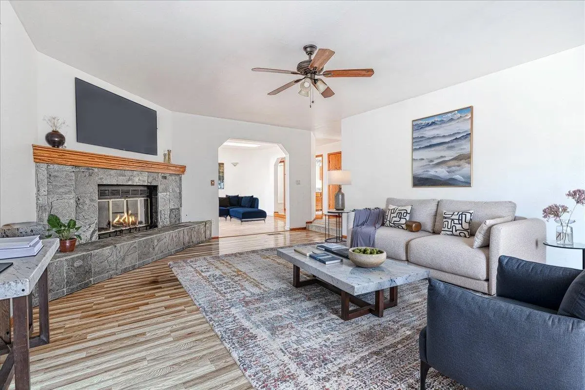 2425 Becker Ct, MODESTO