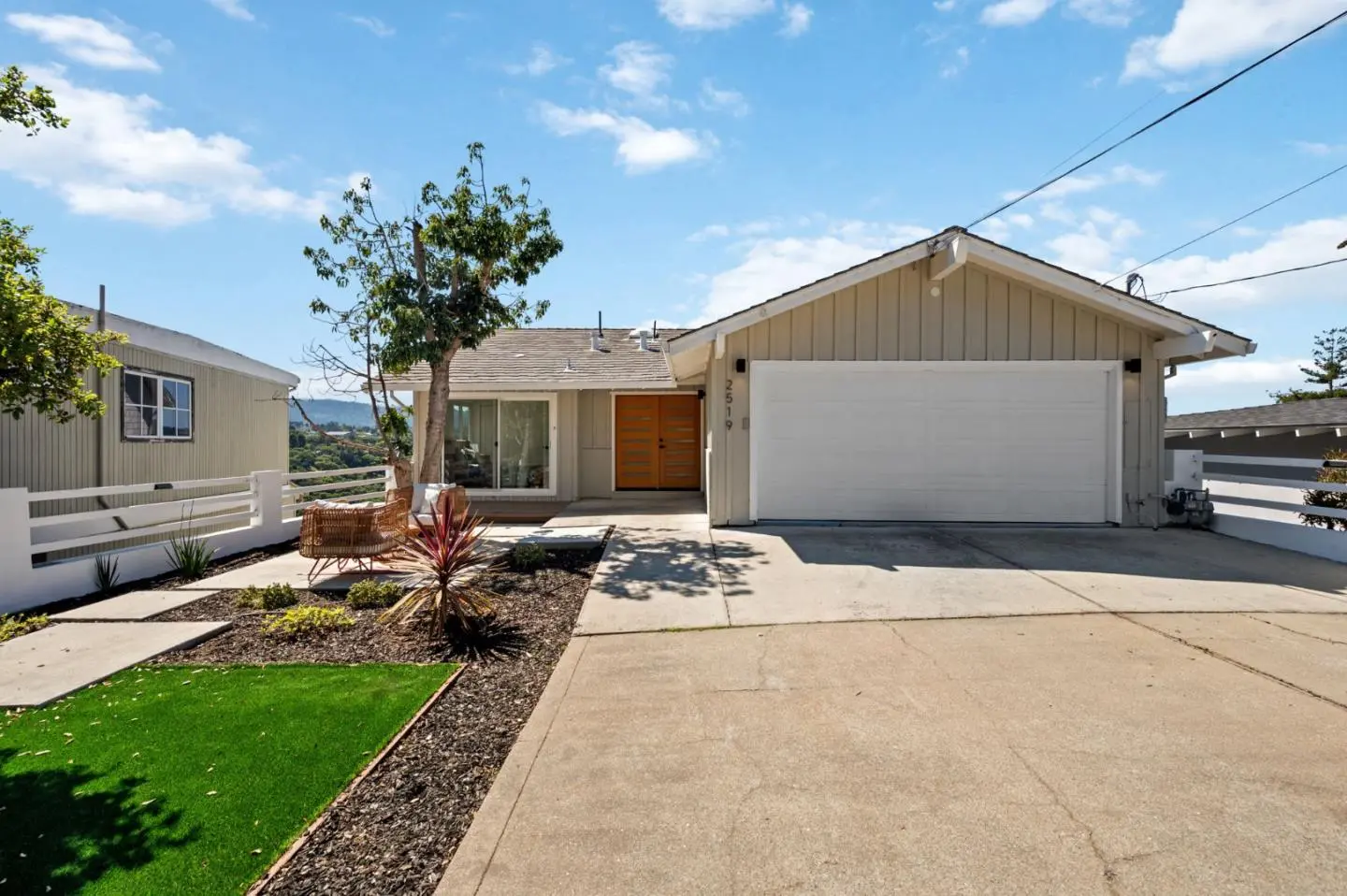 2519 Lincoln Ave, Belmont