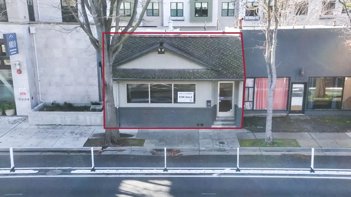 821 W El Camio Real, MOUNTAIN VIEW