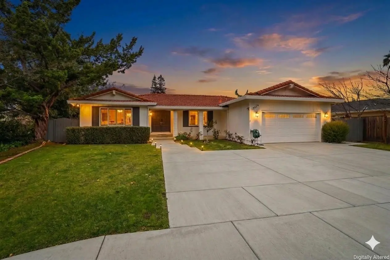 12619 Saratoga Ave, SARATOGA