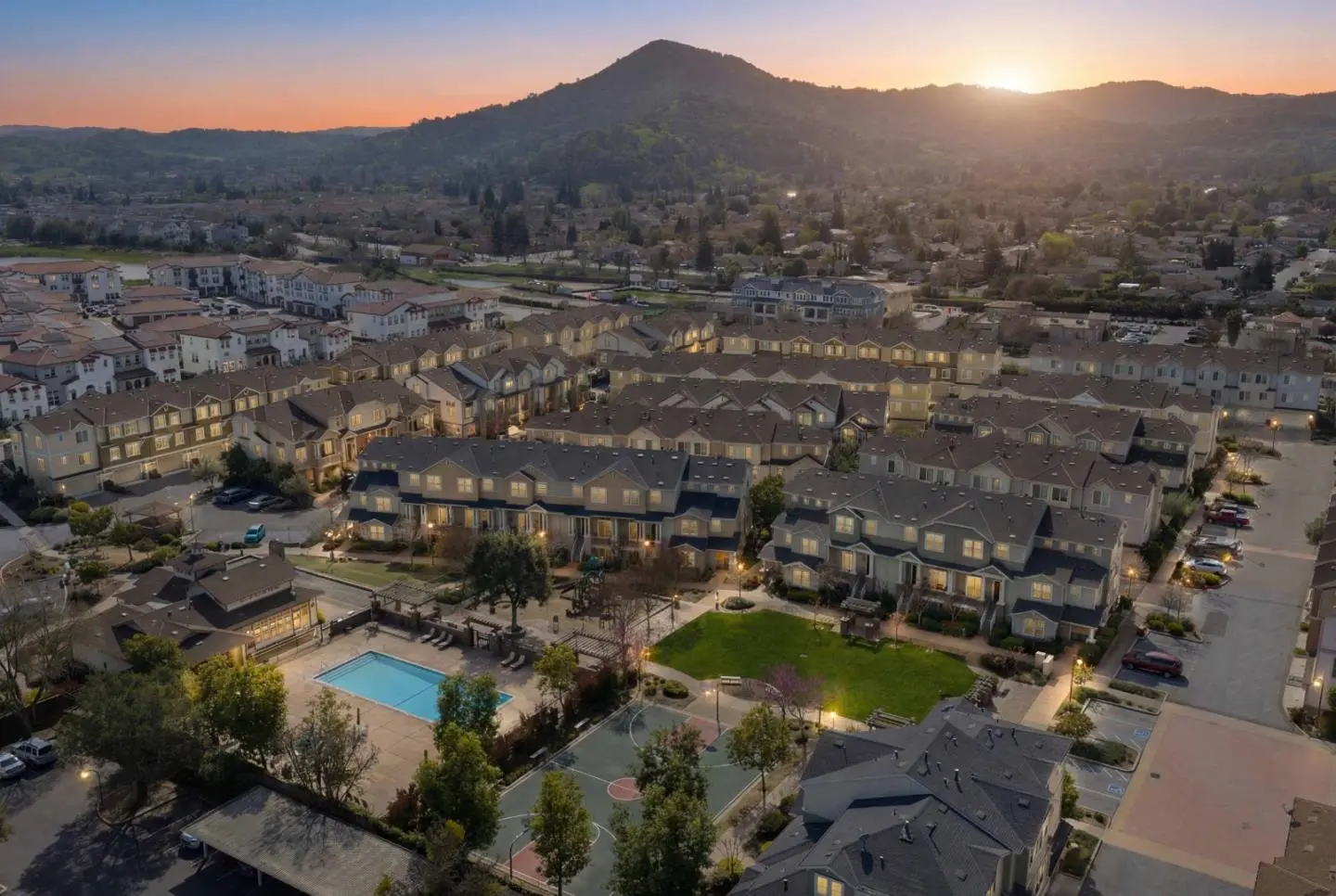 18519 Poppy Jasper Ln, MORGAN HILL