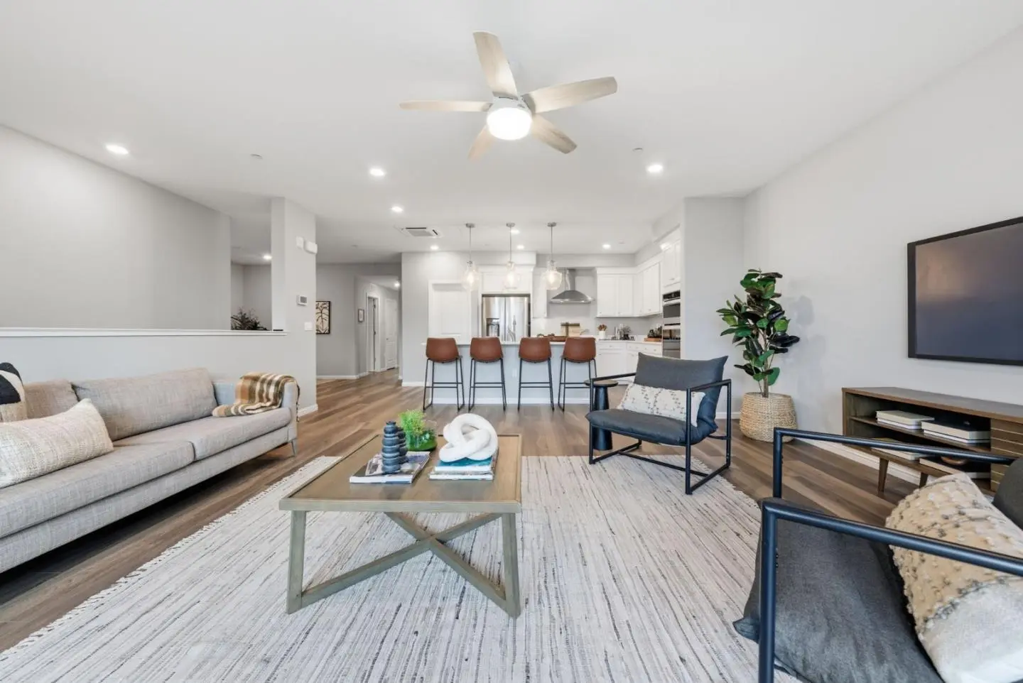 6809 Canine Ct, SAN JOSE