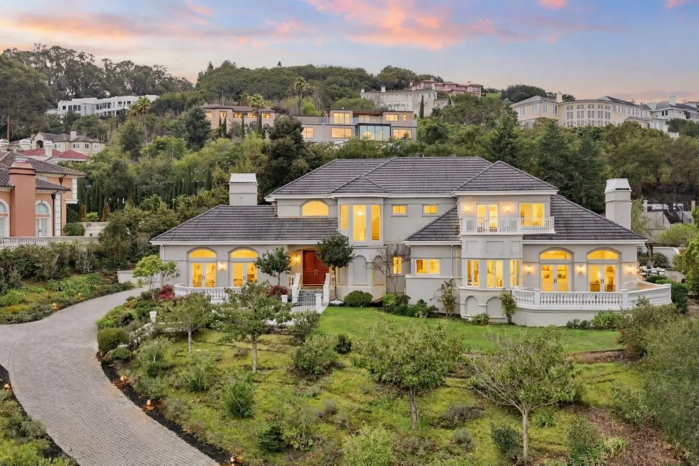 140 Tobin Clark Dr, HILLSBOROUGH