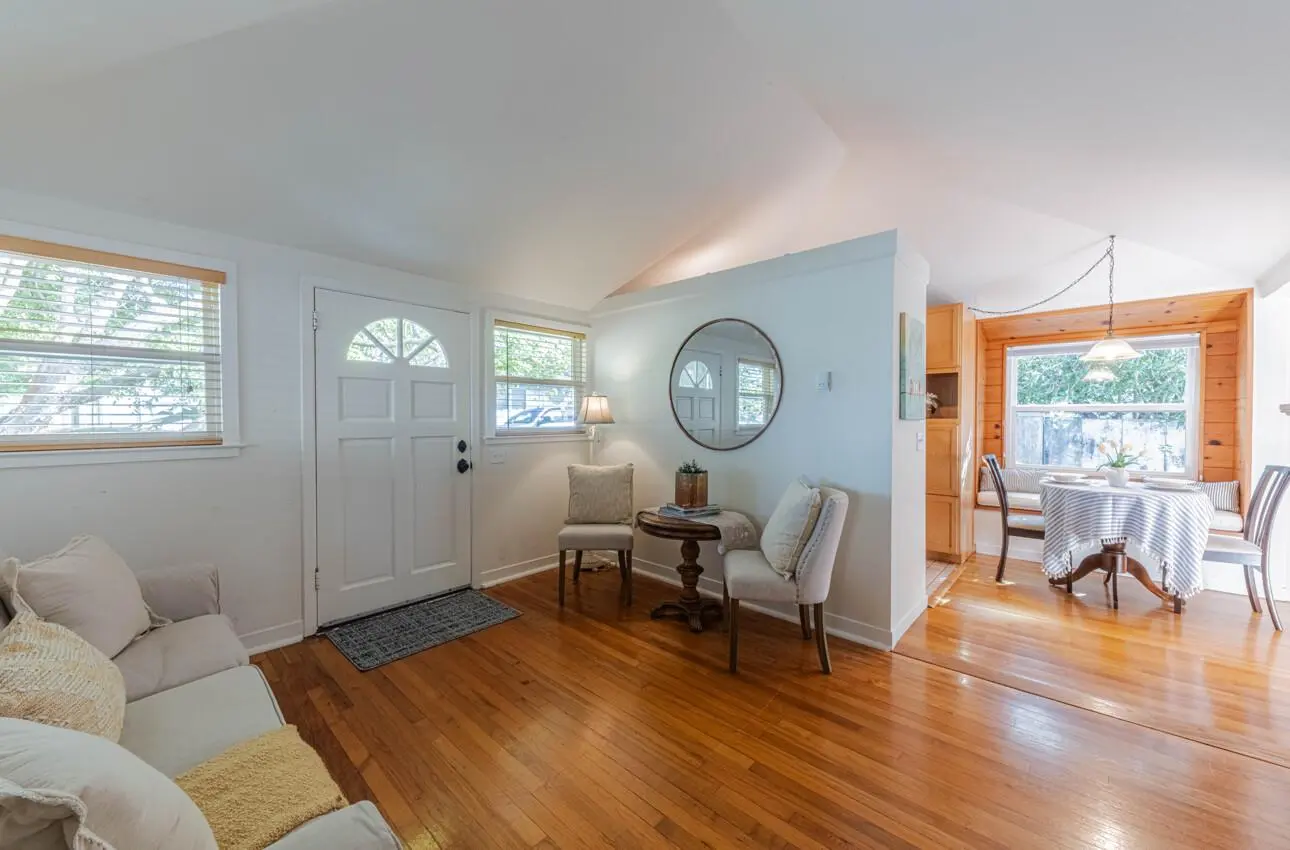 516 8th St, PACIFIC GROVE