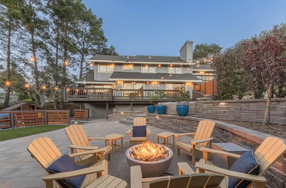 22 Deer Forest Dr, MONTEREY