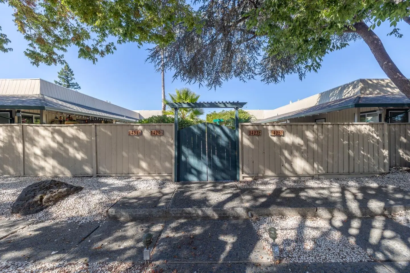 1423 &1425 Essex Way, SAN JOSE