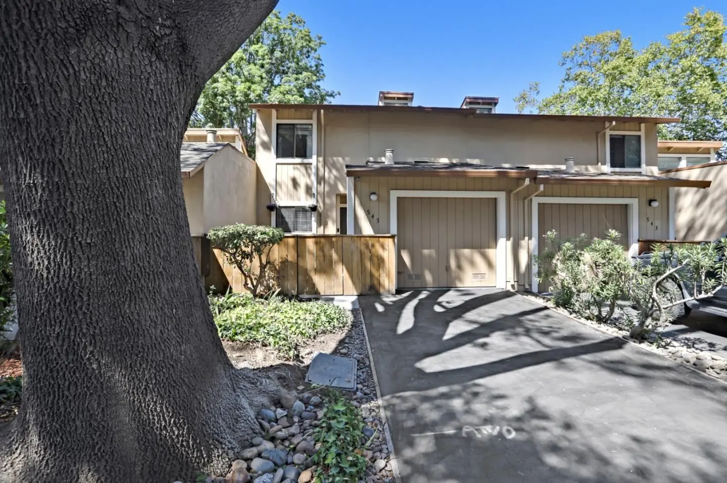 545 Cassatt Way, San Jose