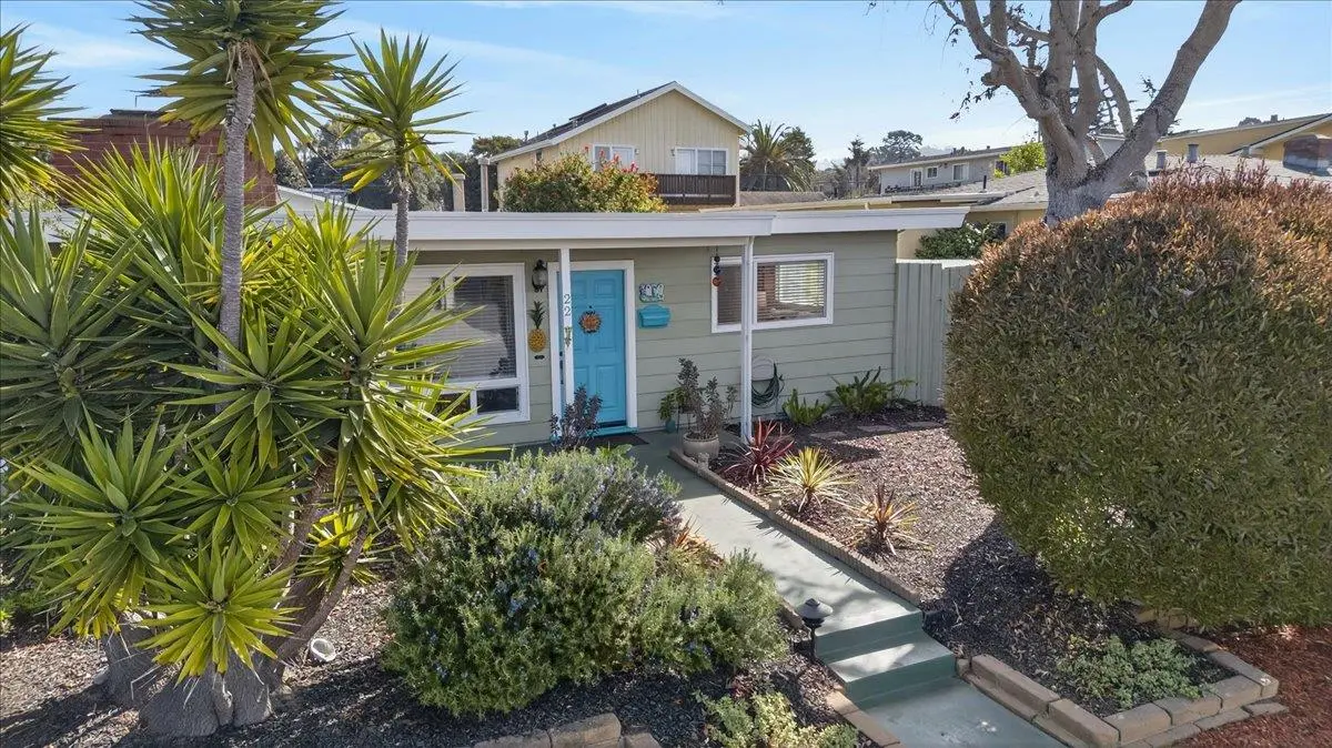 22 Melway Cir, MONTEREY