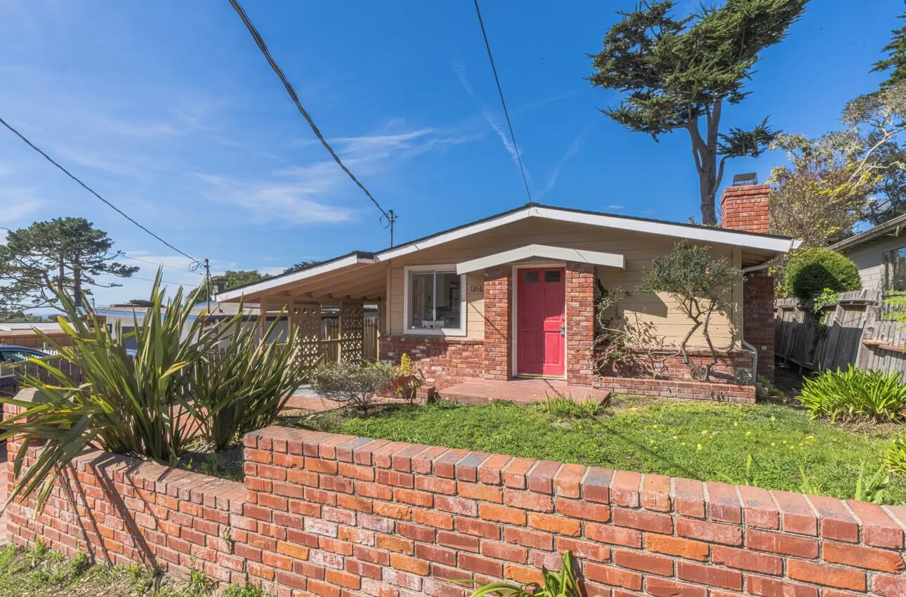 1216 Funston Ave, PACIFIC GROVE