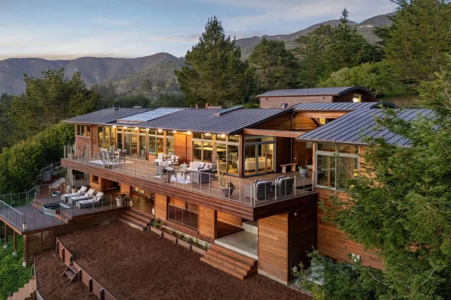 732 Alta Vista Rd, Montara