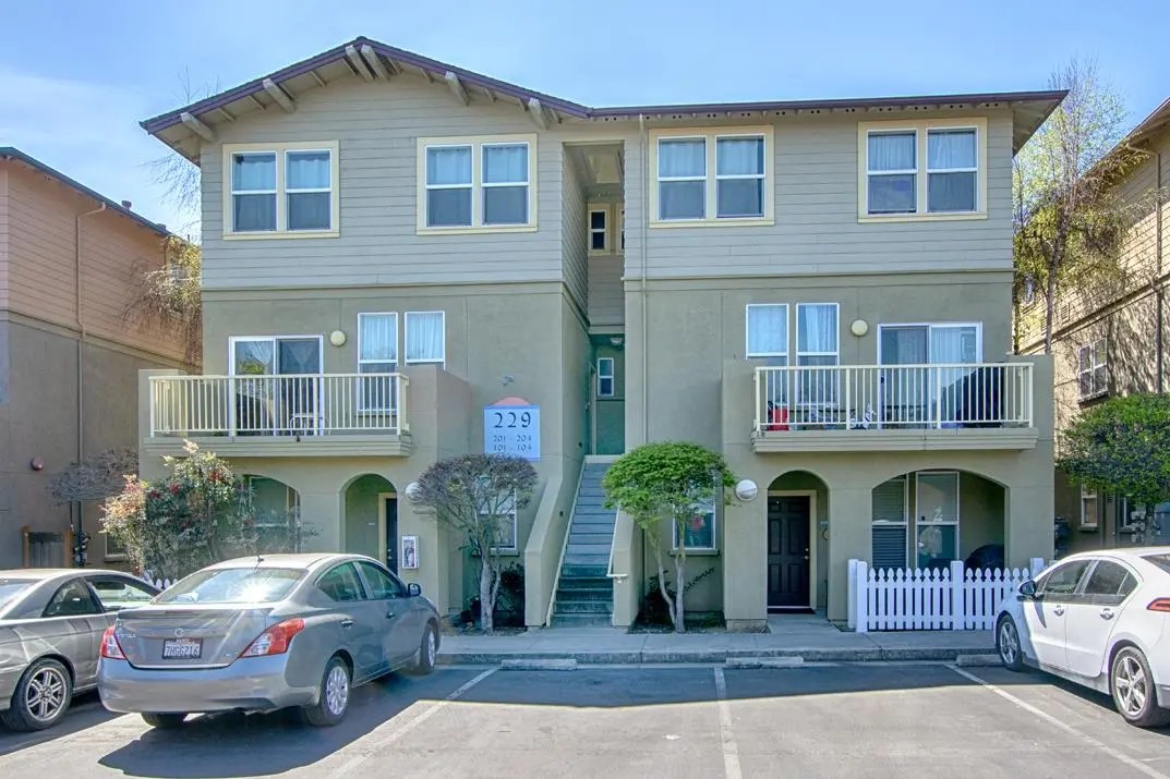 229 Pacifica Blvd 104, WATSONVILLE