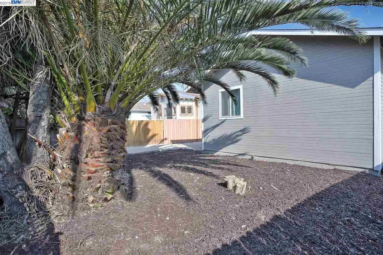 1753 Church St, Oakland