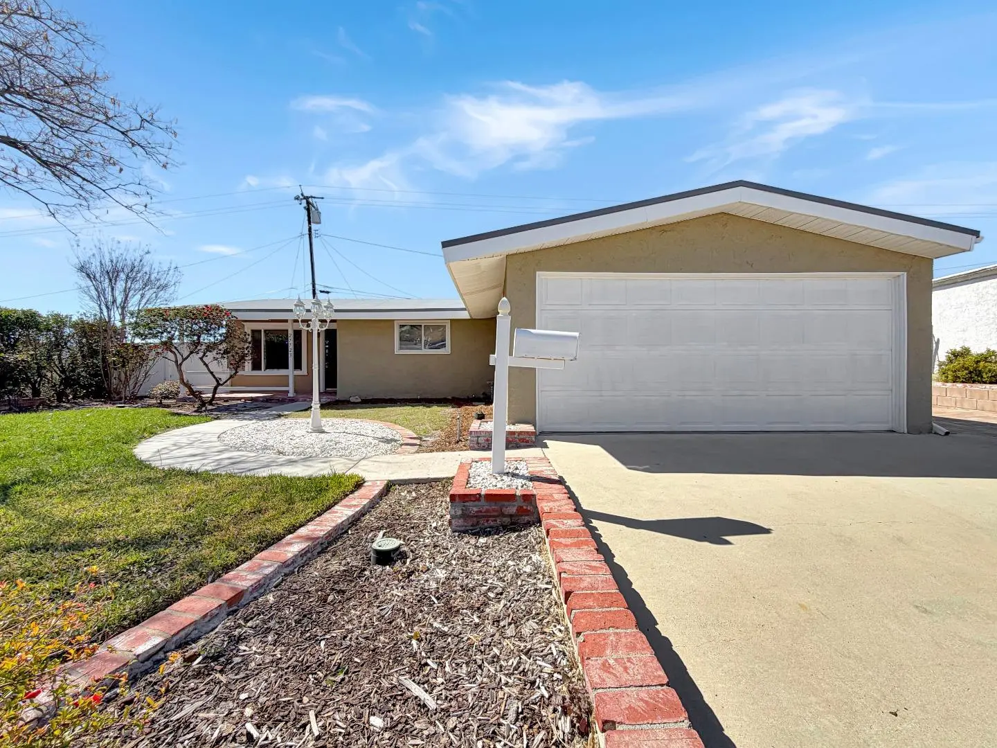 27723 Foxlane Dr, CANYON COUNTRY